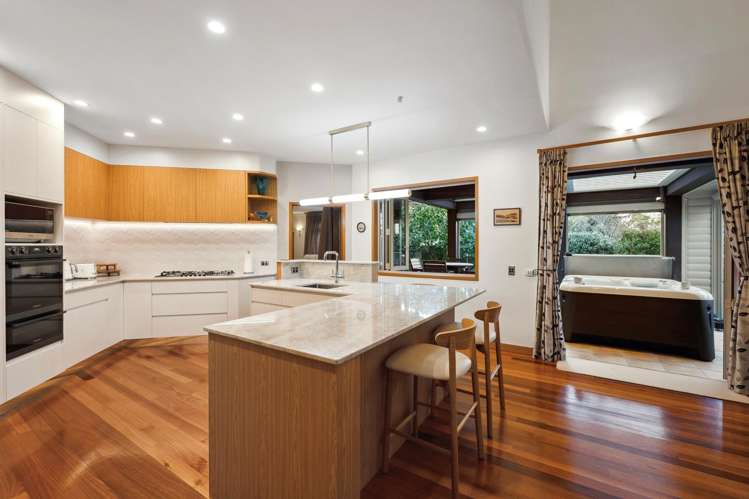 2/114 Aberdeen Road Campbells Bay_12