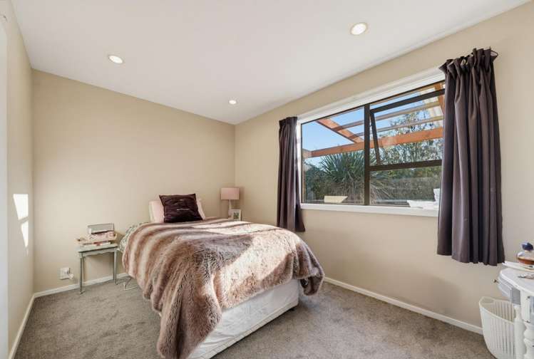 243 Mount Thomas Road Fernside_14