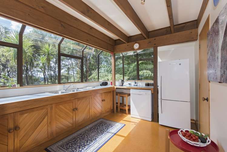 167b Glengarry Road Glen Eden_3