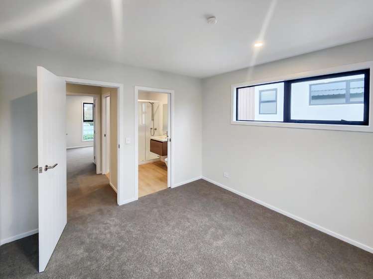 6/31 Wainuiomata Road 10629_7