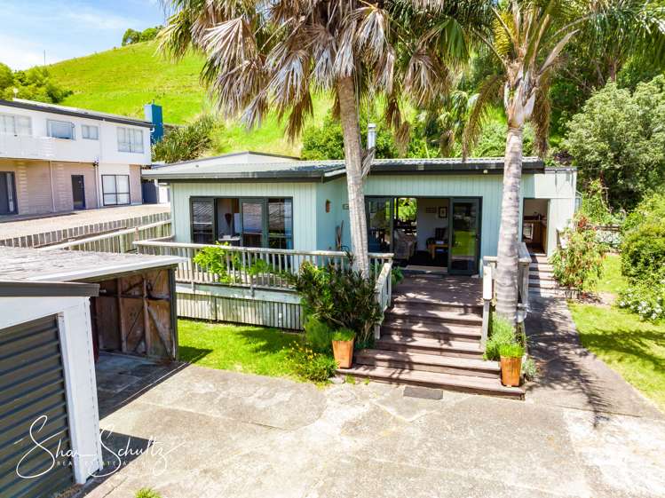 10 Regent Street Whakapirau_23