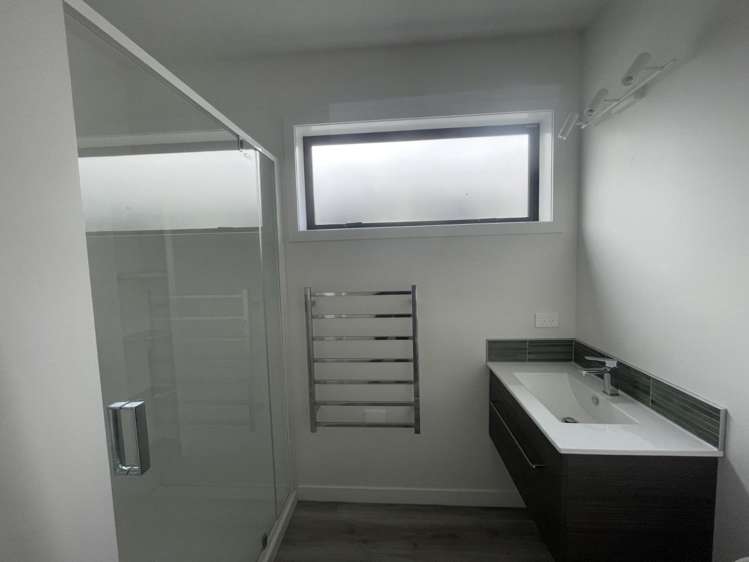 1 Fabia Factory Lane 11464_7