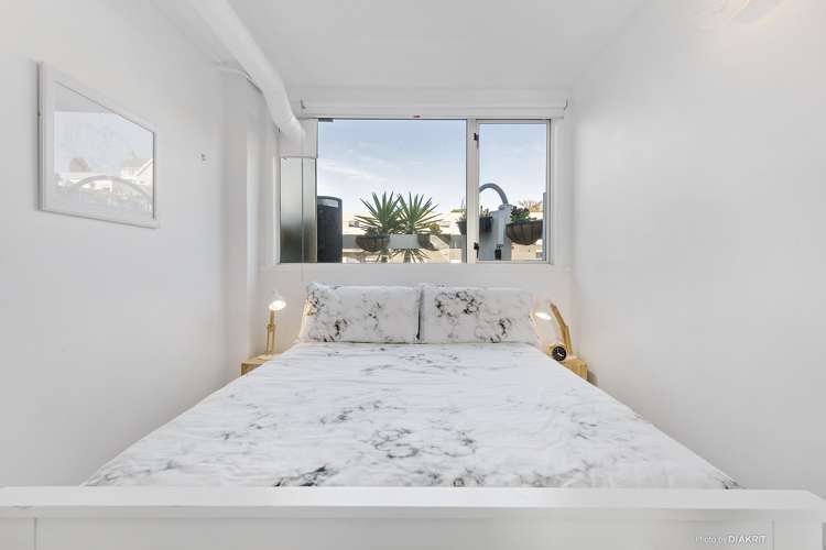 1n/51 Webb Street Mount Cook_5