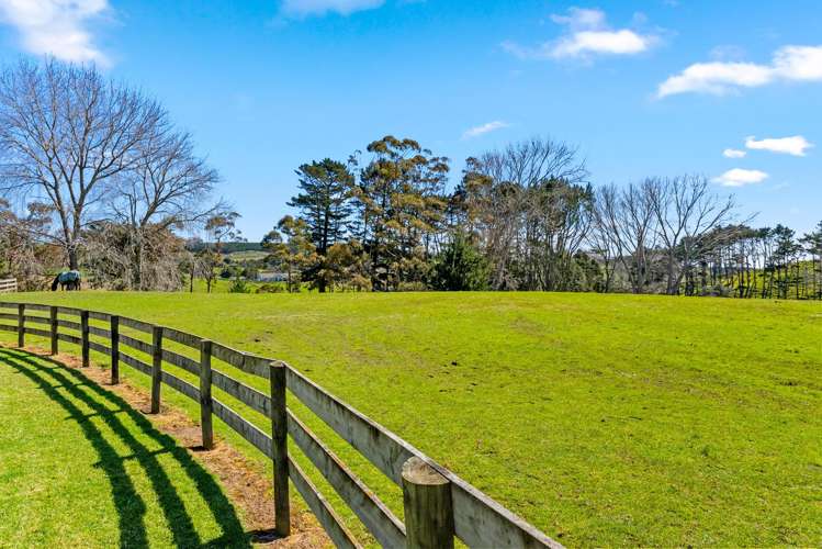 207 Fletcher Road Waimauku_26