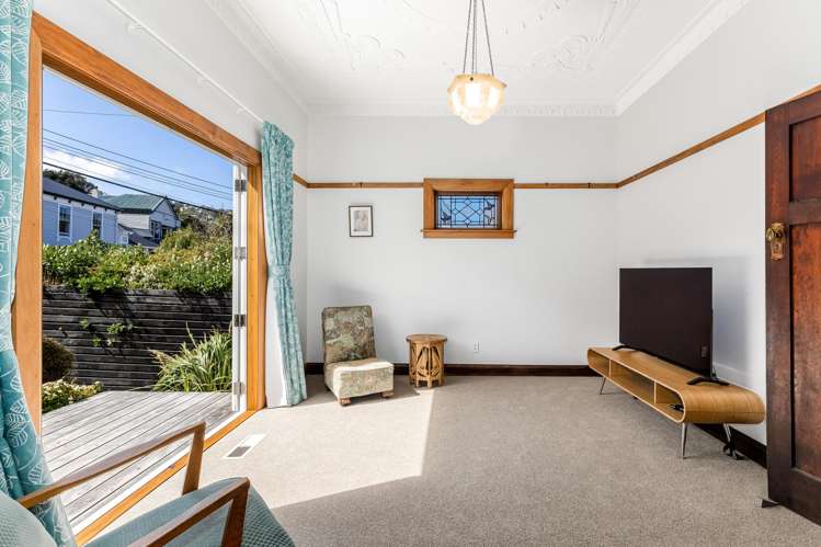 25 Medway Street Island Bay_12