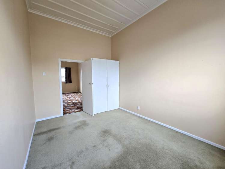 249 Sewell Street Hokitika_6