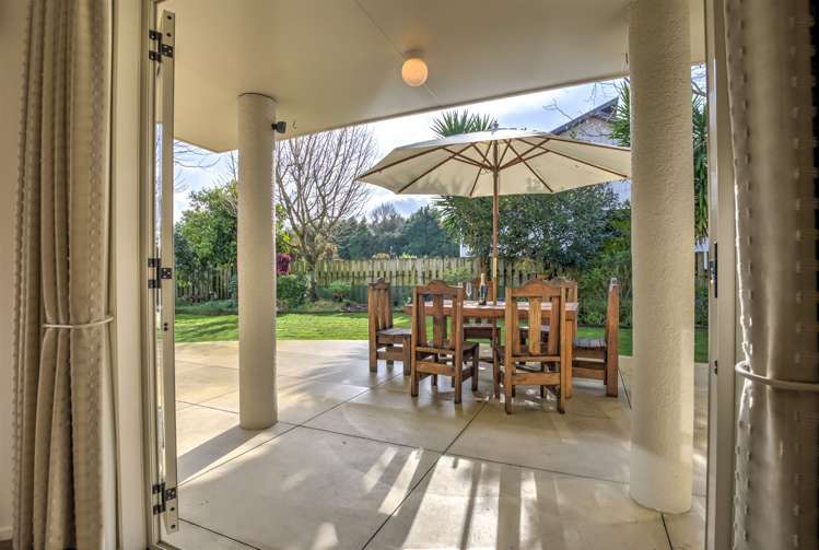 6 Charles Henry Place Harrowfield_12