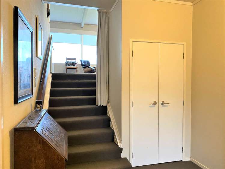 23 Seaview Road Castor Bay_10