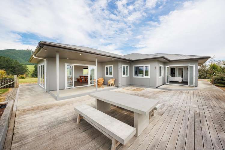 52 Highland View Drive Tokomaru_19
