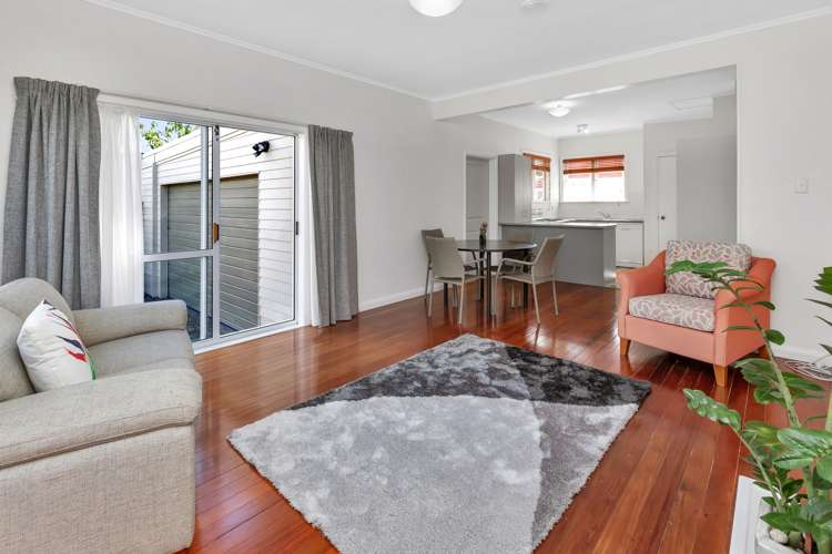 34 Churchill Street Kensington_10