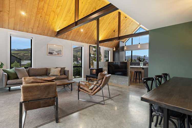 85 Jack Hanley Drive Jacks Point_17