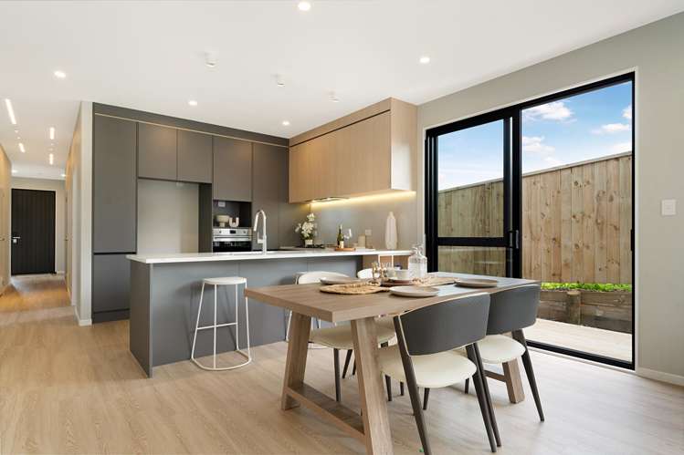 8 Whakairo Crescent Gulf Harbour_6