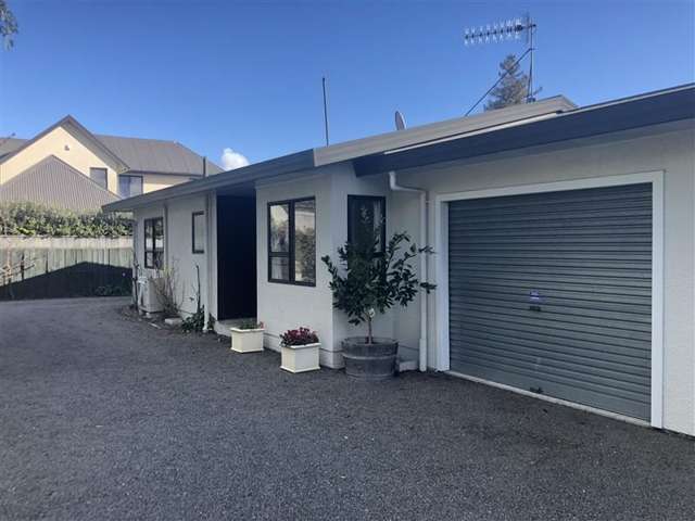 18a Middle Road 10484_1