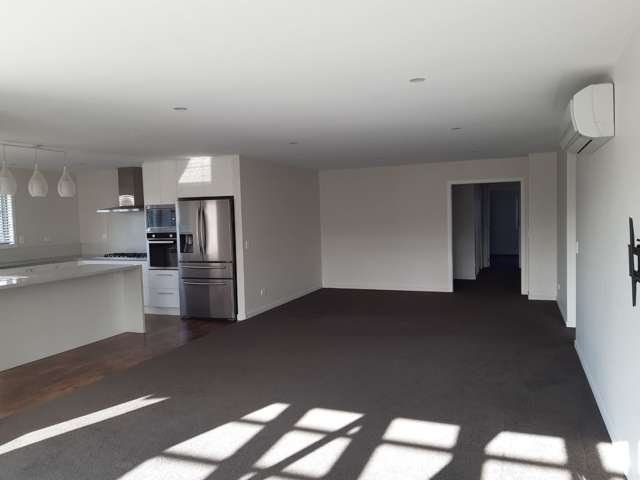 14 Harding Drive Papamoa_4