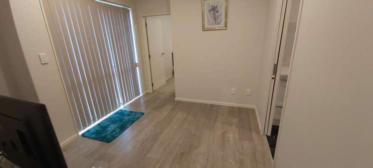 9 Hakinakina Drive Flat Bush_3