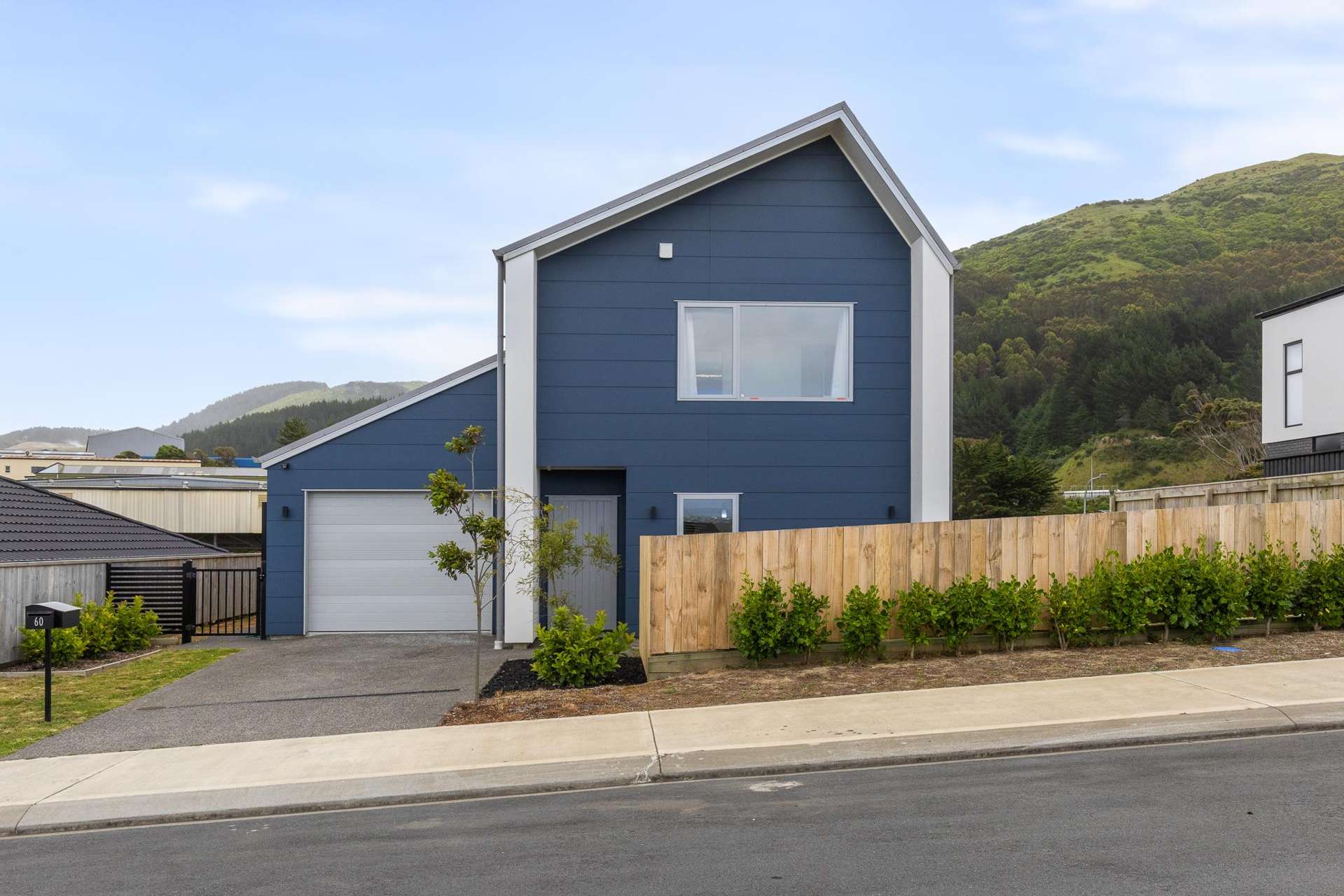 60 Hokioi Drive Porirua_0