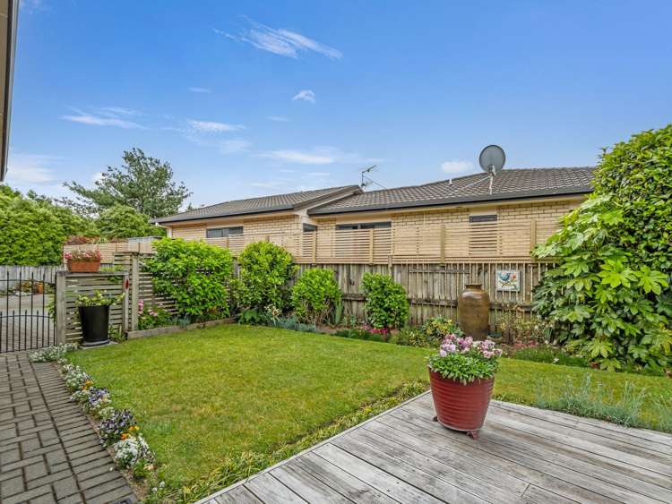 52 Paul Street Pukehangi_22