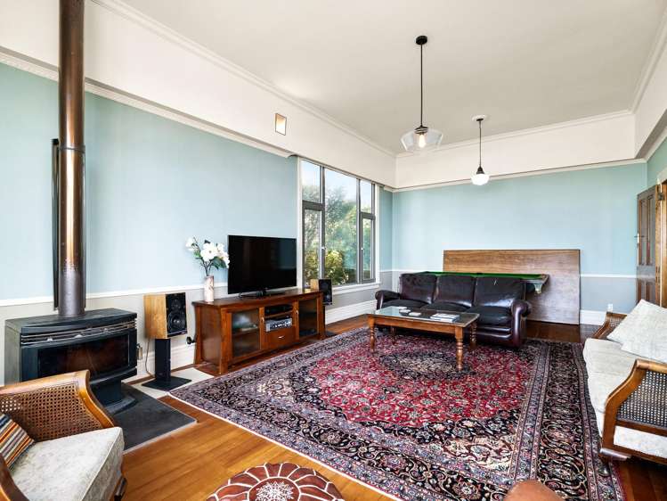 2 Wood Street Kaka Point_10