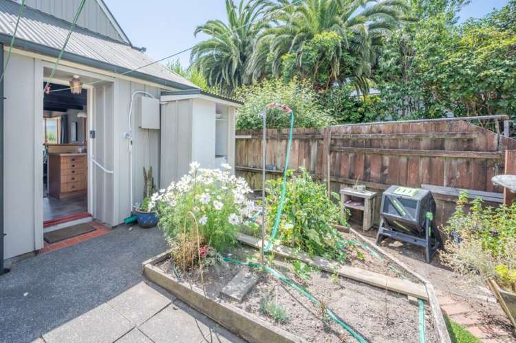 3a Beach Road Akaroa_18