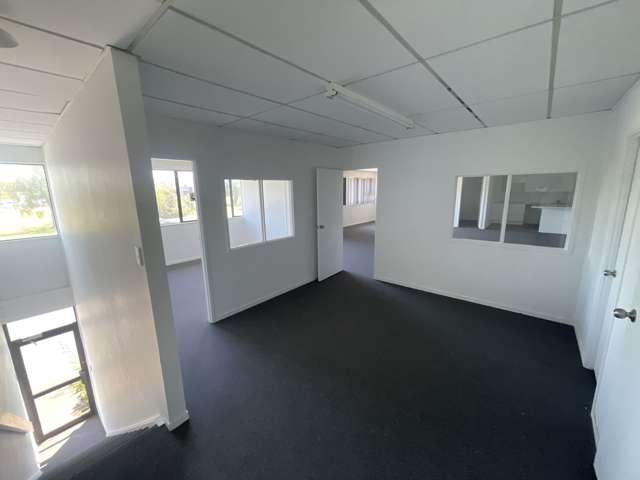 Unit 3/2 Lady Ruby Drive East Tamaki_1