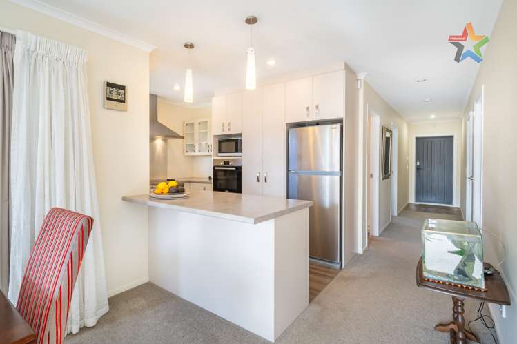 15 Hauora Lane Taita_18