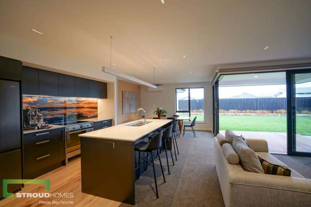 4 Pepper Tree Lane Redwood_1