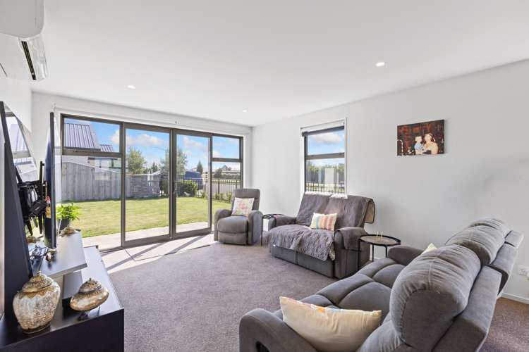 99 Ridgeway Avenue Rolleston_5