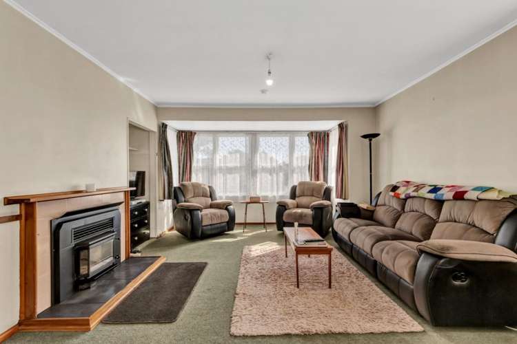 42 Eureka Street Aranui_1