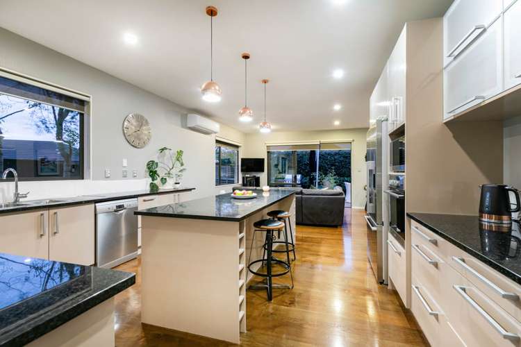 29 Huntington Park Drive Greenhithe_7