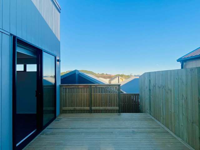 Brand New Three Bedroom Townhouse – Quality Li...