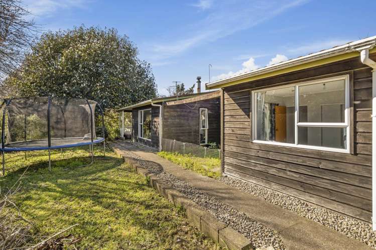 3 Armstrong Avenue_5