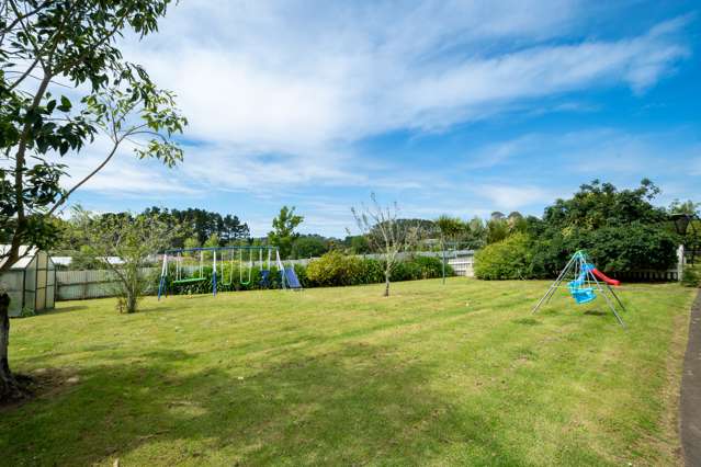 6 Bethells Road Waitakere_1