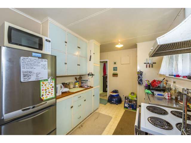 12 Chippendale Crescent Birkdale_4