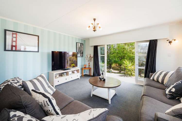 15 Fairview Avenue Feilding_4