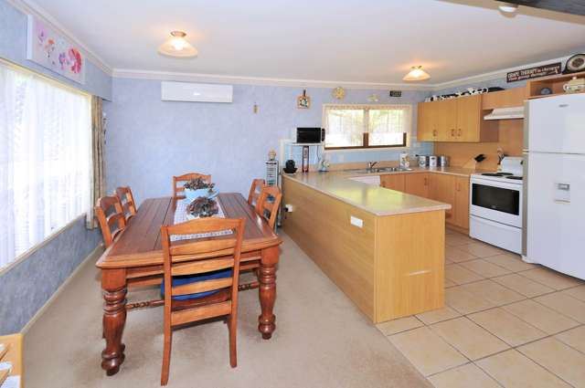 64 Woodlands Crescent Browns Bay_4