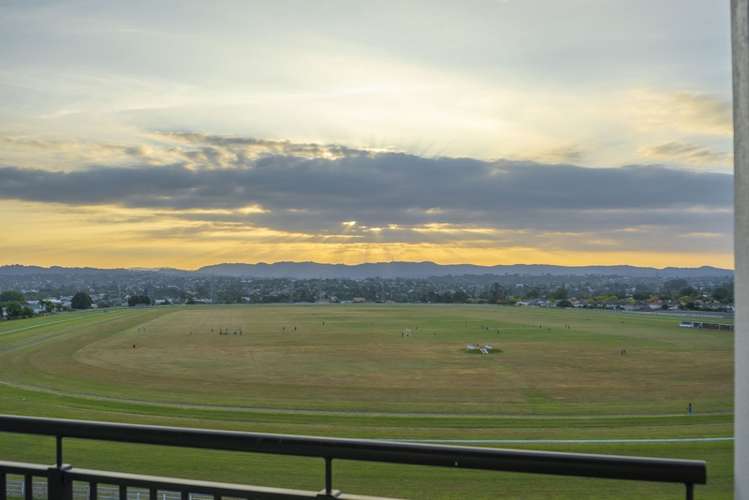 302/26c Racecourse Parade Avondale_13