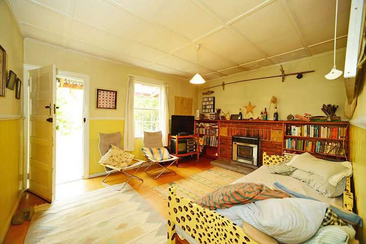 769 Ardgour Road Westland Surrounds_6