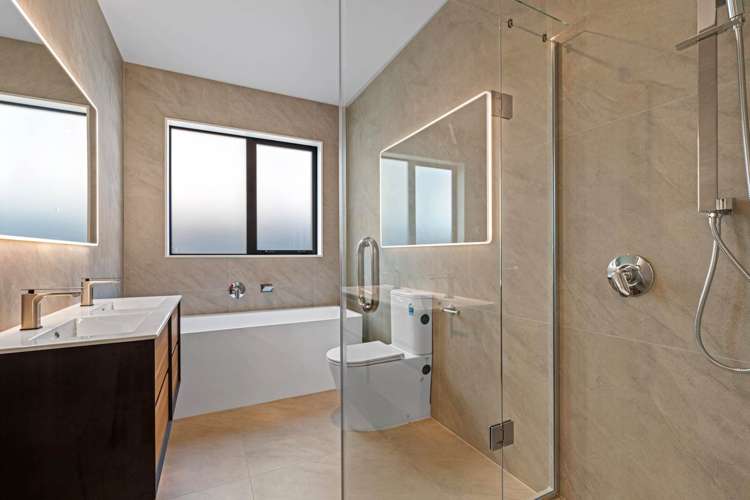 27 Tipu Crescent Wainui_9