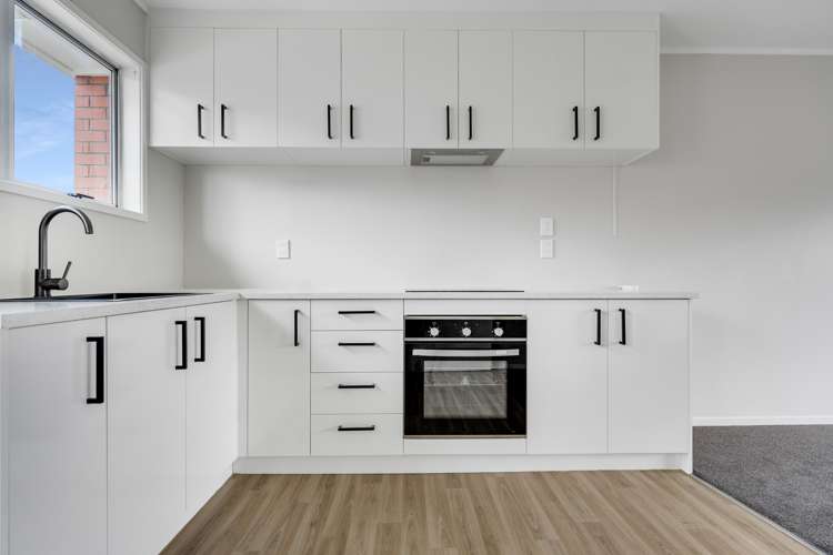 2/94 Beaumonts Way Manurewa_0