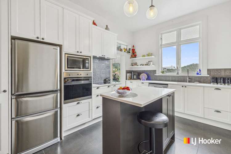 61 Hazel Avenue Caversham_3