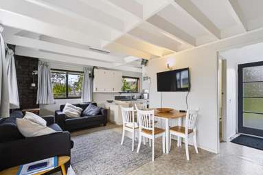 5 McCall Ave_4