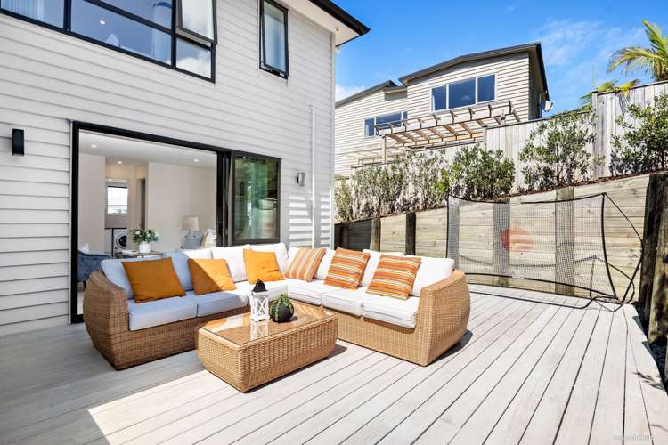 61 Golden Morning Drive Albany Heights_13