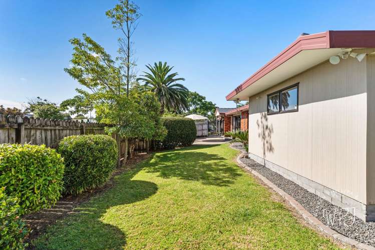 1 Gaylord Place Conifer Grove_24