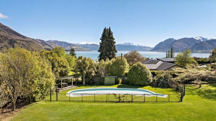 56 and 60/64 Capell Avenue Lake Hawea_10