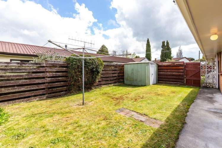 2/42 Heathcote Street Taupo_16
