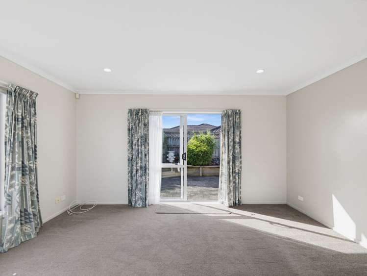 87 Riverside Drive Waiuku_13