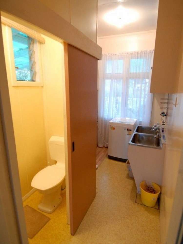 1 Waverley Street Karamea_12