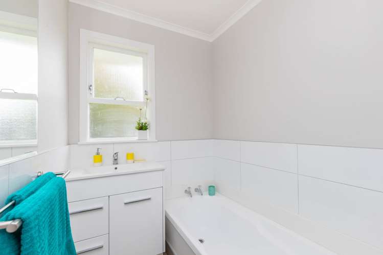 9 Beeston Crescent Manurewa_15