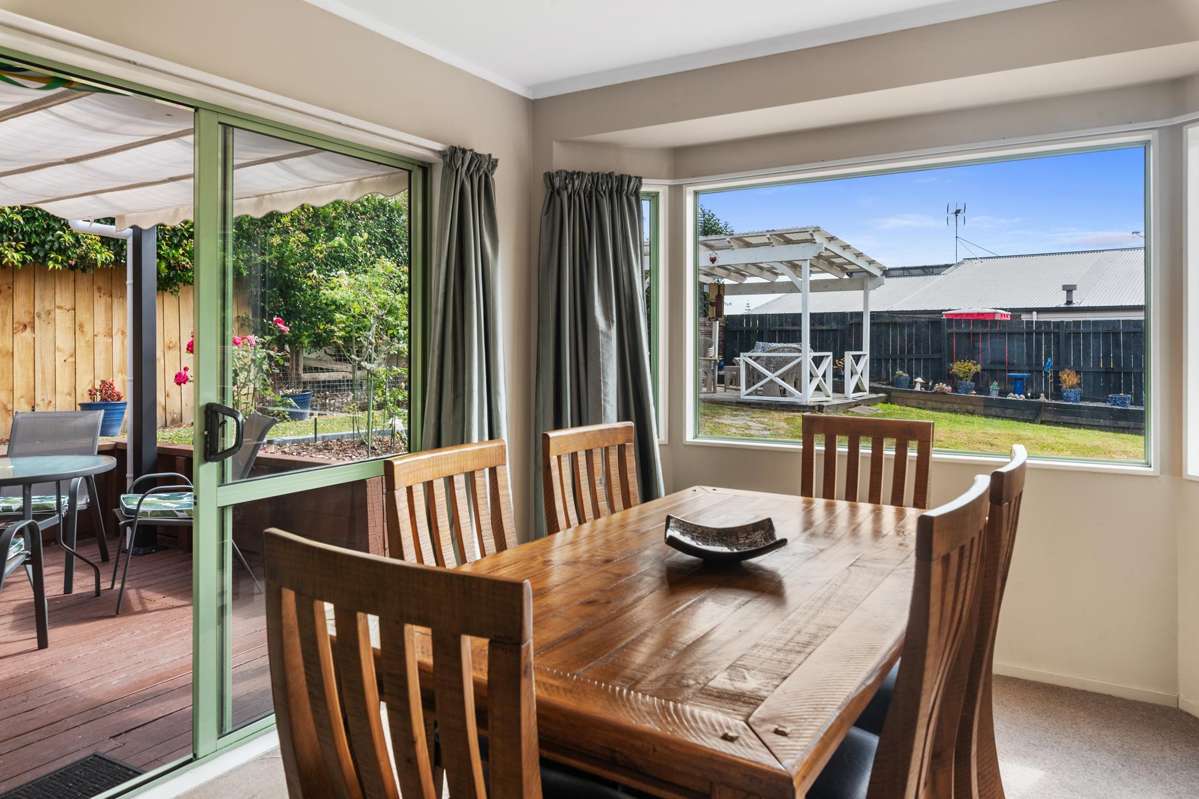 2/883 East Coast Road_5