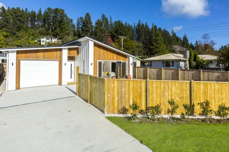 214 Plateau Road Te Marua_21